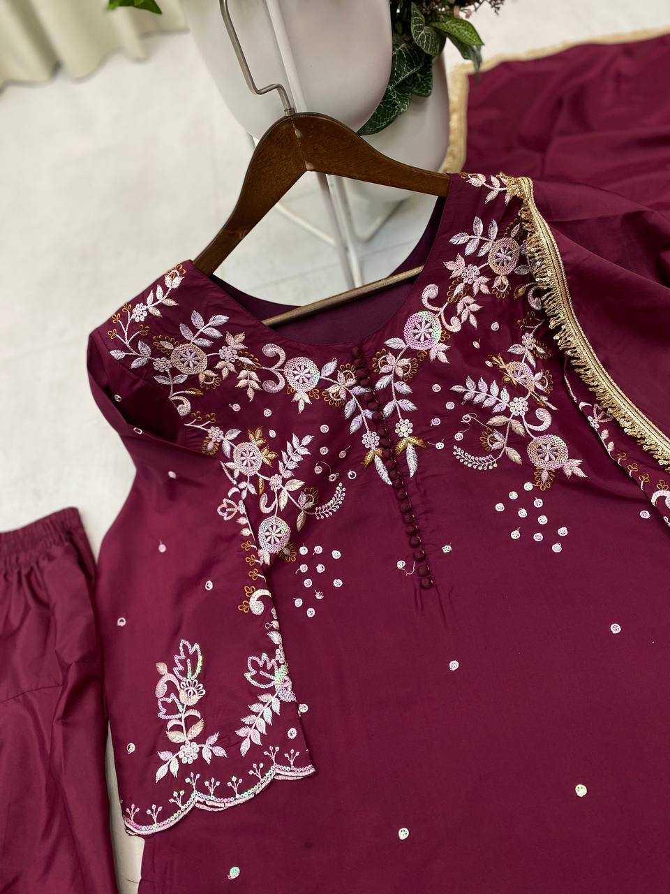 Ynf Crepe Silk RIN110 374 Suits & Dresses Wholesale Ladies Suits Embroidery Suits Ladies Salwar Suits Manufacturer