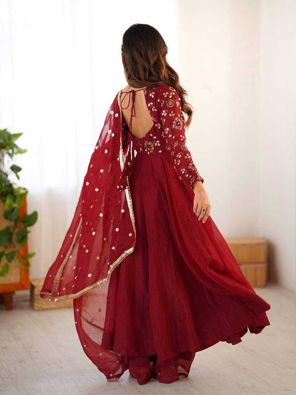 Ynf Crunchi KESH499 5290 Gowns Wholesale Party Wear Gowns Designer Gowns Manufacturer