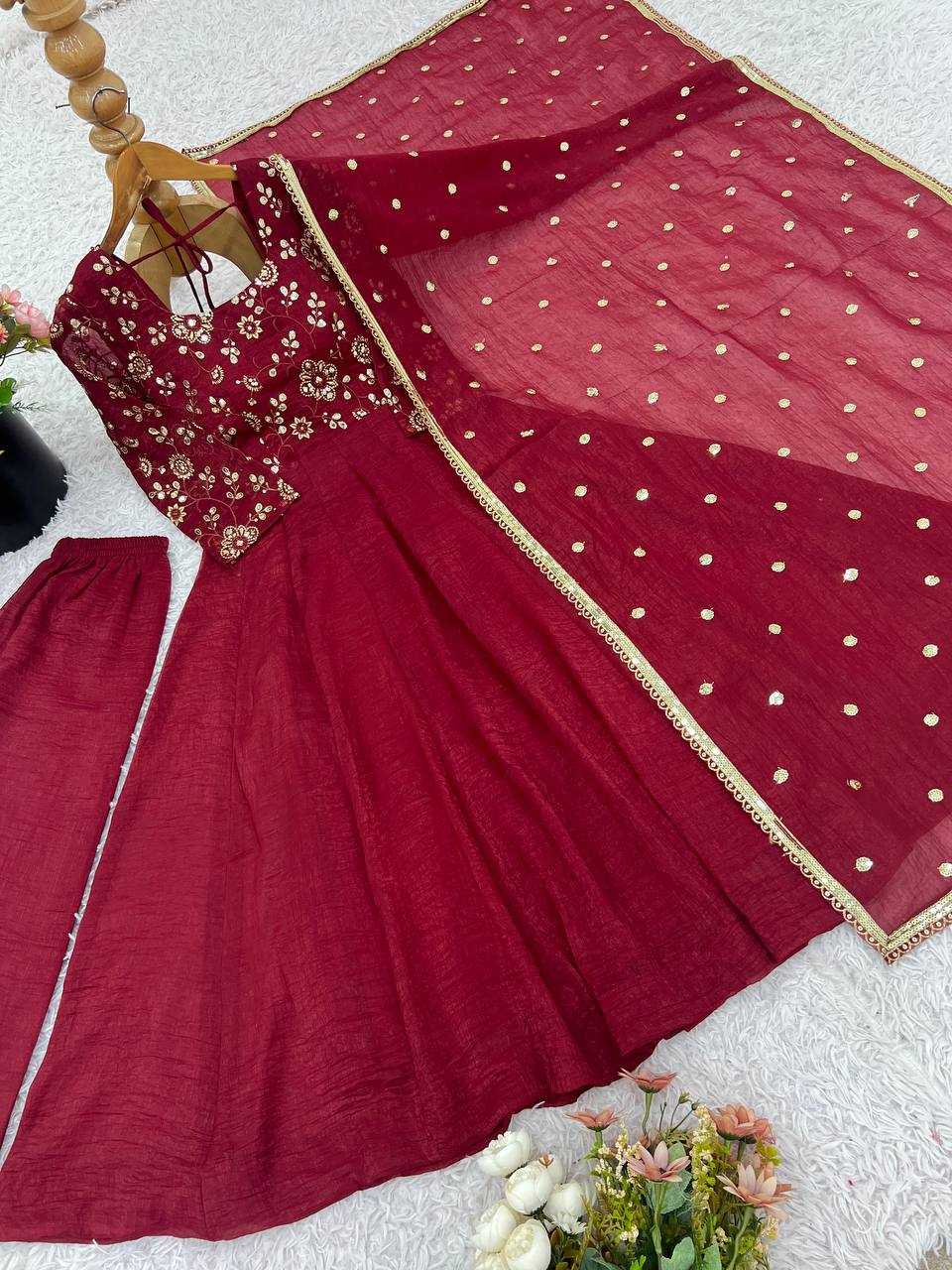 Ynf Crunchi KESH499 5290 Gowns Wholesale Party Wear Gowns Designer Gowns Manufacturer