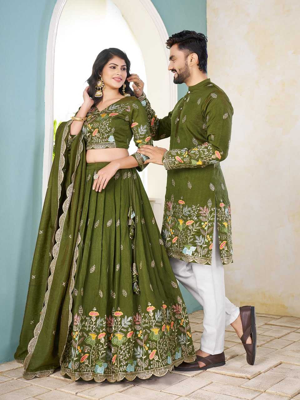 Ynf Crunchi RIN131 05 Couple Wear Wholesale Couple Matching Ethnic Outfits Manufacturer