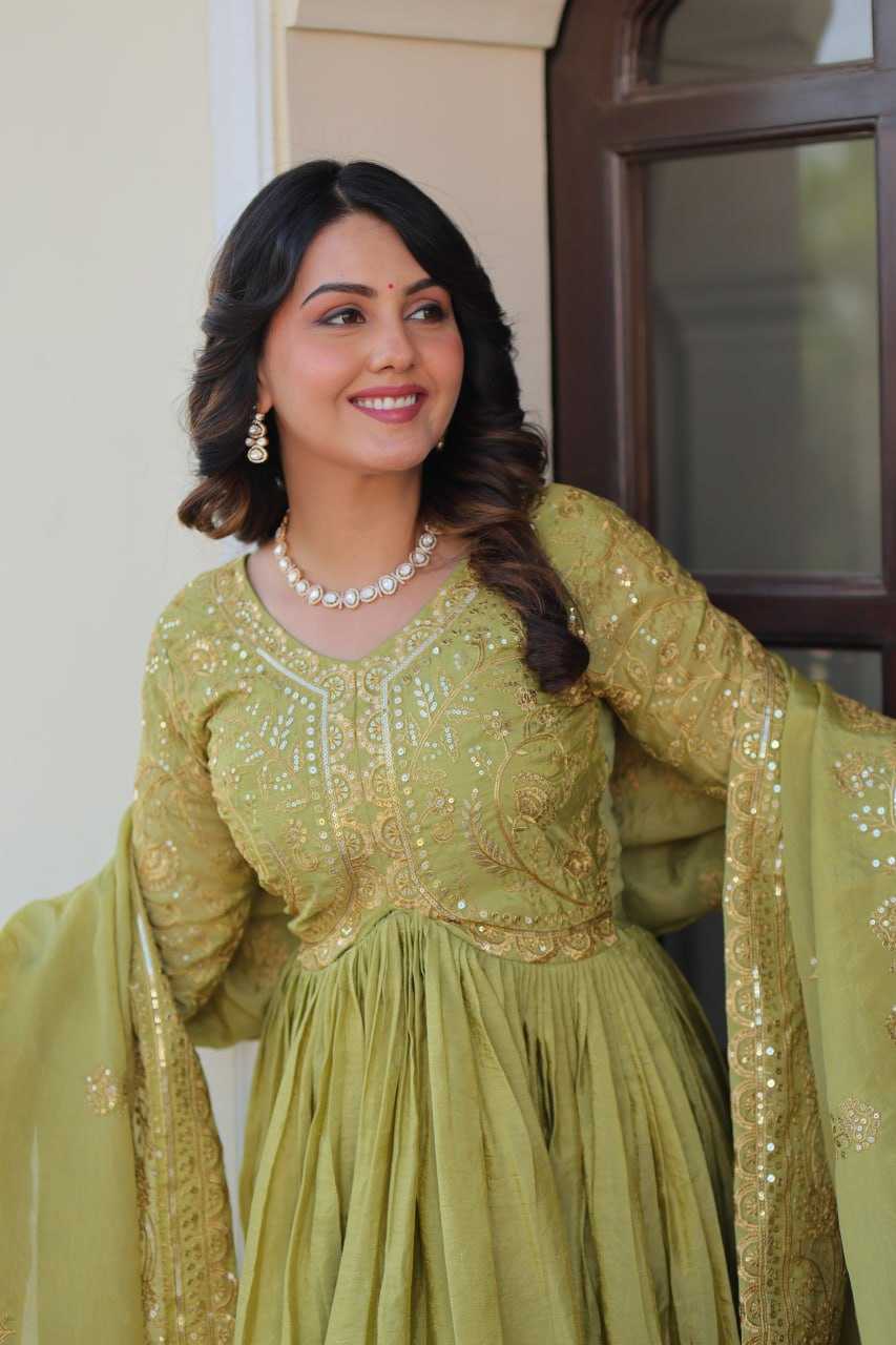 Ynf Crush Silk KESH491 9240 Gowns Wholesale Fancy Gowns Embroidery Gowns Long Gowns Manufacturer