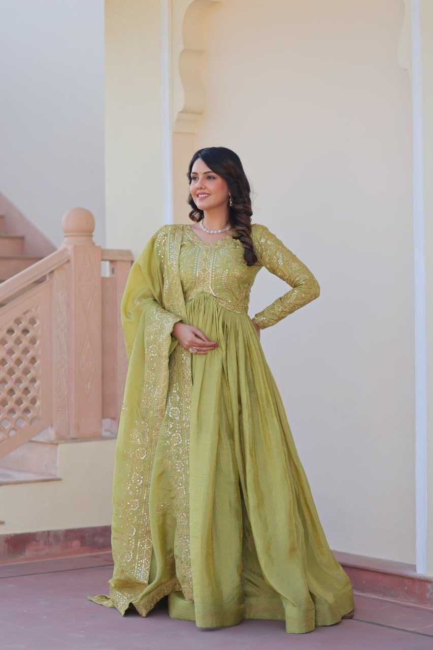 Ynf Crush Silk KESH491 9240 Gowns Wholesale Fancy Gowns Embroidery Gowns Long Gowns Manufacturer