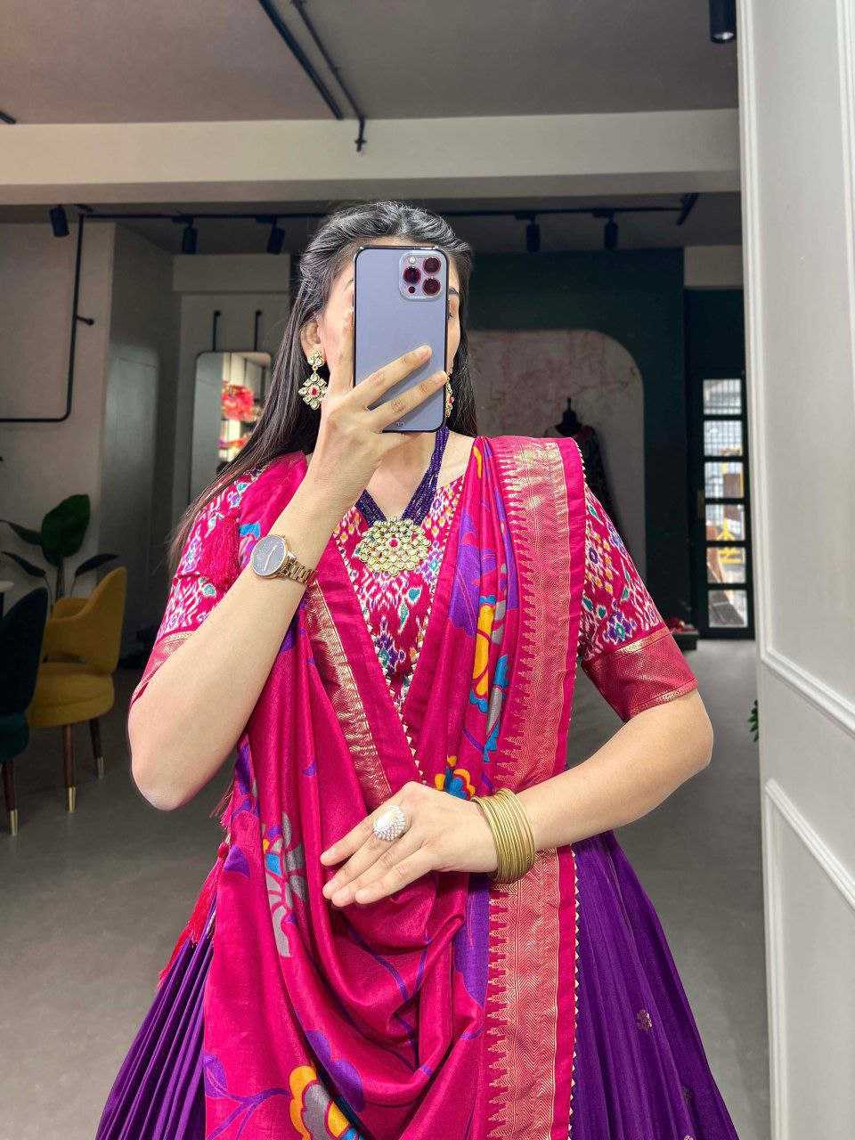 Ynf Dola Silk KESH511 Fuldi Lehengas Wholesale Traditional Lehenga Silk Lehenga Printed Lehenga Manufacturer
