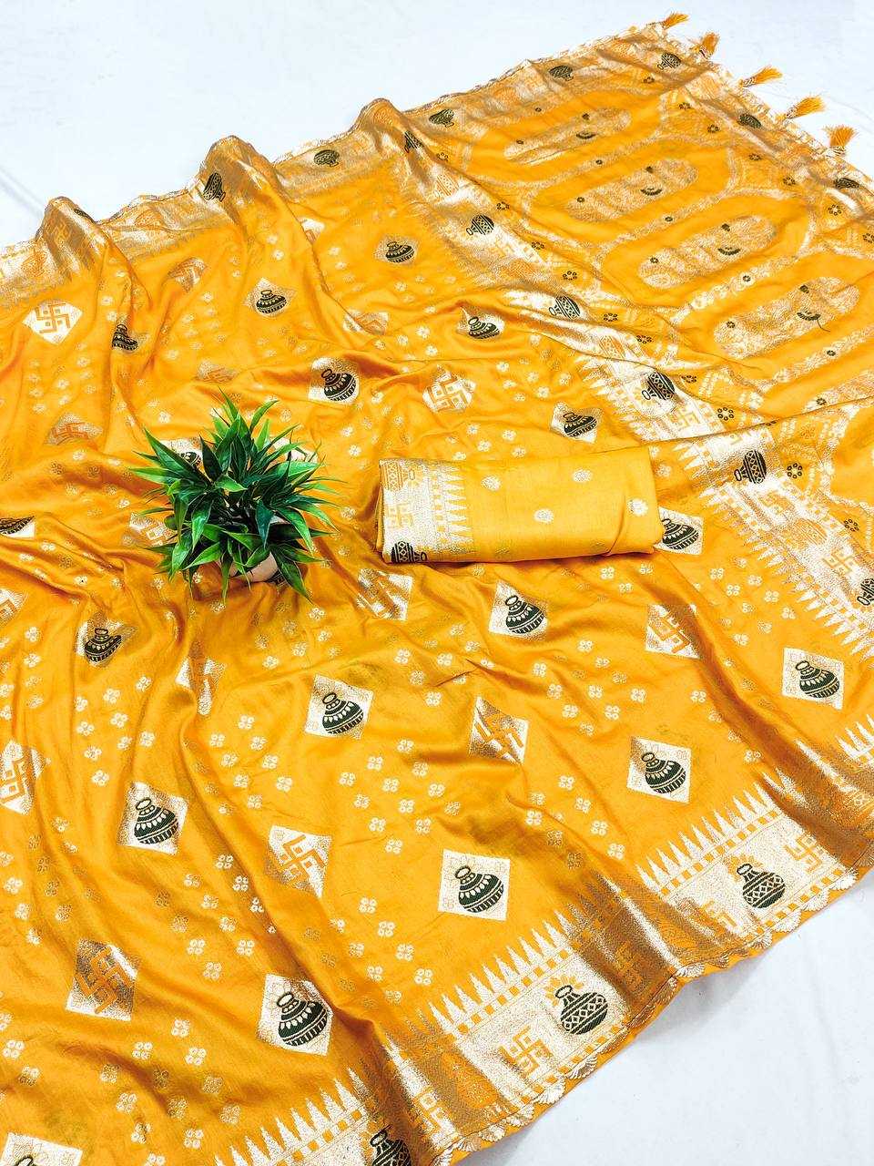 Ynf Dola Silk RIN150 Swastik Silk Sarees Wedding Collections Festive Collections Wholesale Dola Silk Sarees Traditional Silk Sarees Silk Sarees With Blouse Manufacturer