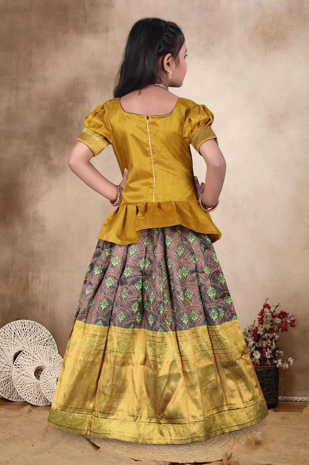 Ynf Fancy KESH493 presents Kids Wear Wholesale Kids Lehenga Kids Lehenga Choli Baby Girl Lehenga Manufacturer