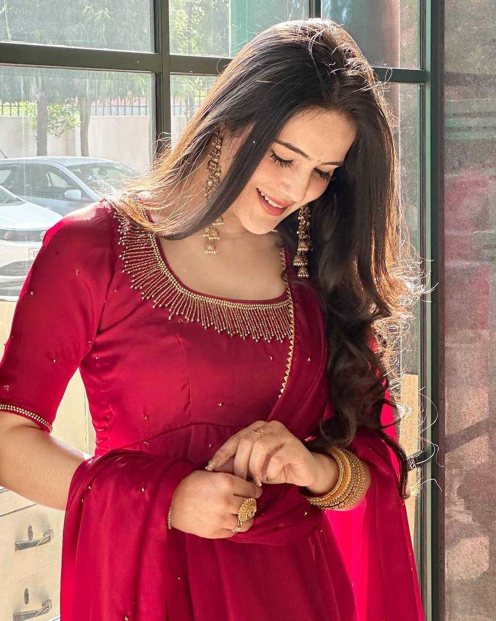 Ynf Fancy KESH499 427 Gowns Wholesale Fancy Gowns Party Gowns Designer Gowns Manufacturer