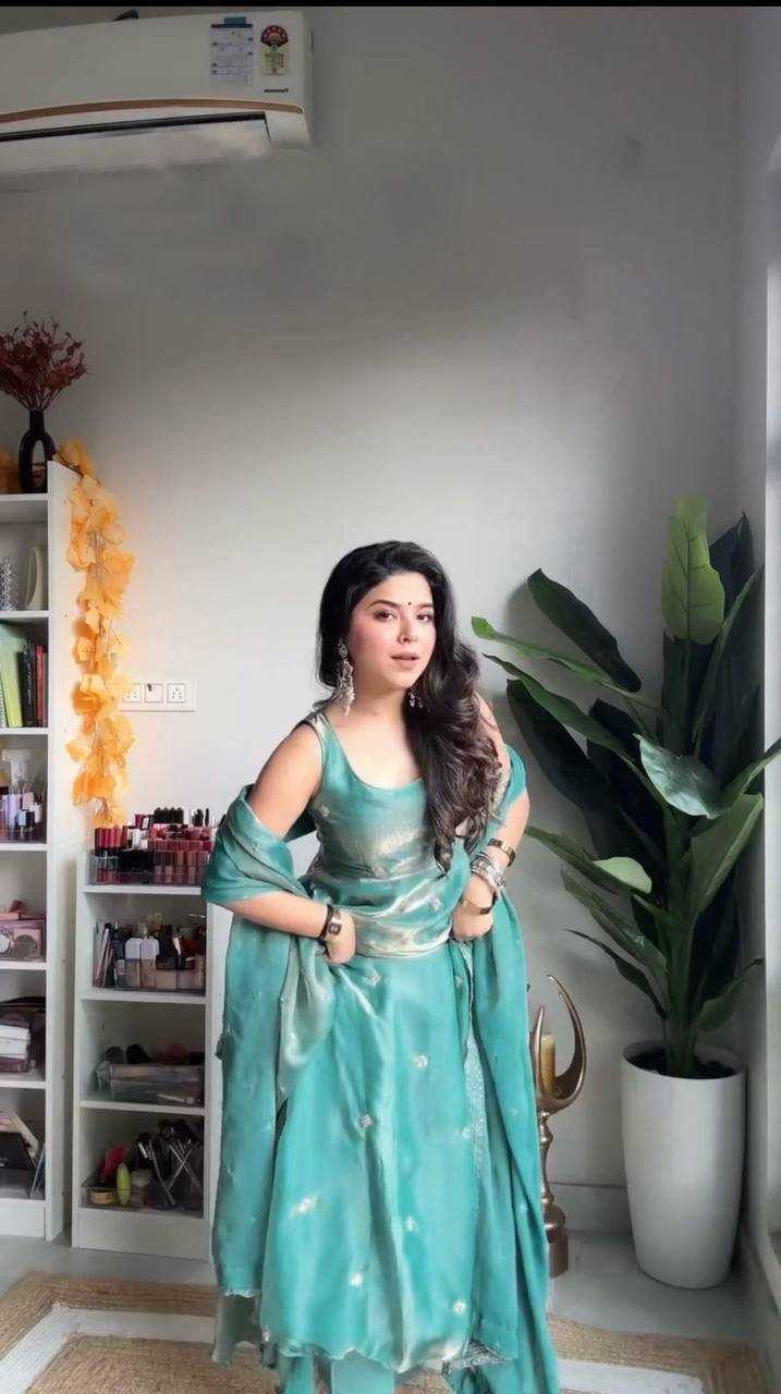 Ynf Fancy KESH523 260 Gowns Wholesale Fancy Gowns Party Wear Gowns Designer Gowns Manufacturer