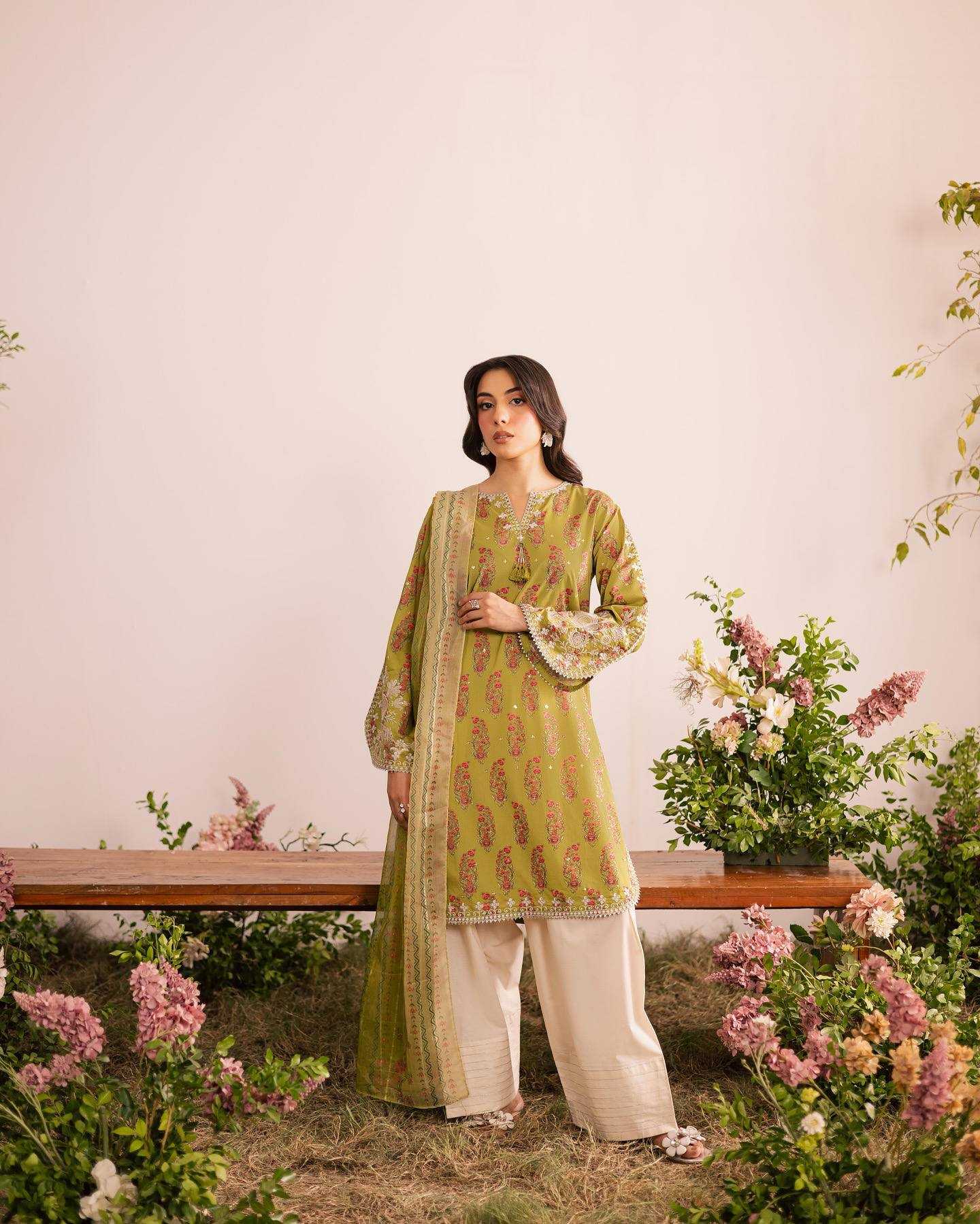 Ynf Fancy KESH523 295 Suits & Dresses Wholesale Ladies Suits Kashmiri Suits Printed Suits Embroidery Suits Manufacturer