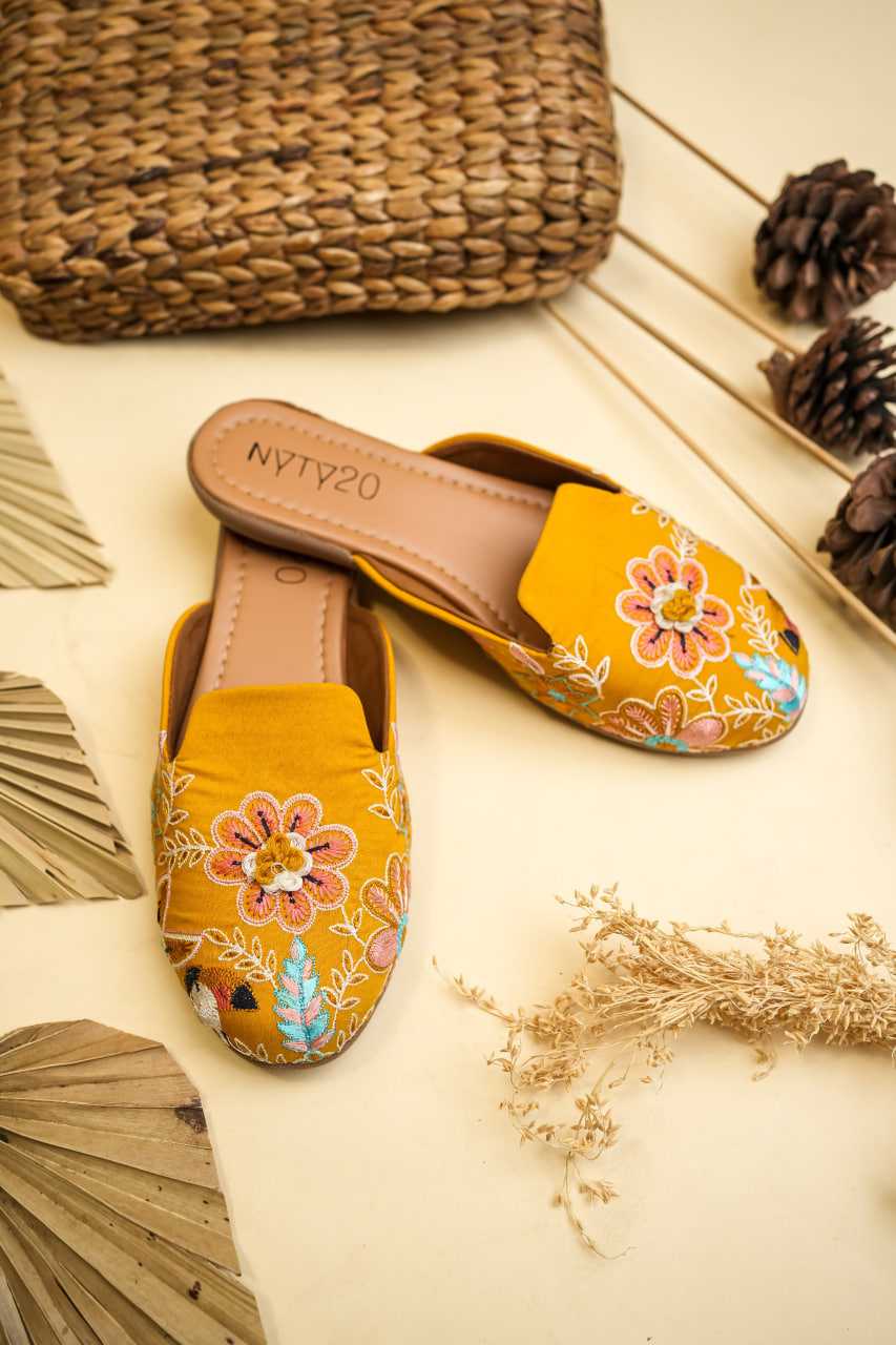 Ynf Fancy RIN188 Juti5 Women Ethnic Footwear Wholesale Designer Juttis Casual Ethnic Footwear Manufacturer