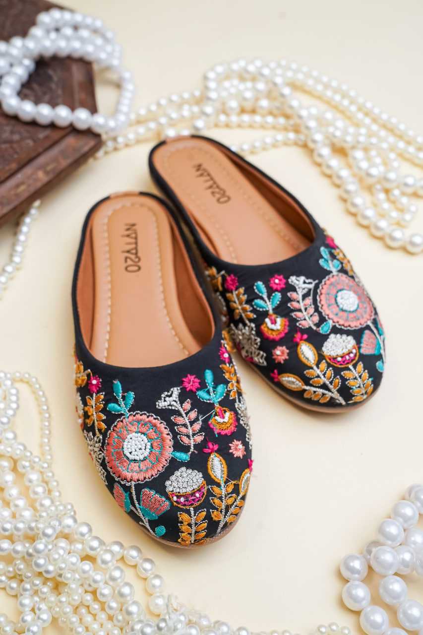 Ynf Fancy RIN188 Juti7 Women Ethnic Footwear Wholesale Designer Juttis Casual Ethnic Footwear Manufacturer