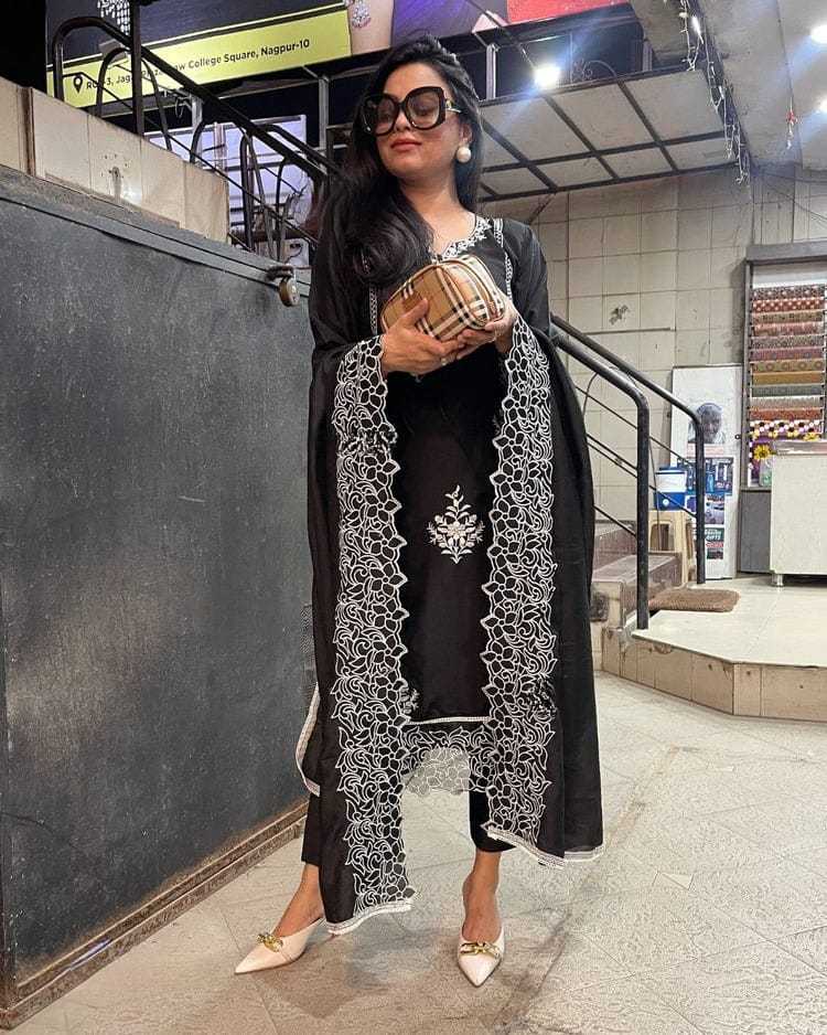 Ynf Fancy RIN222 BS-74 Suits & Dresses Wholesale Embroidery Suits Party wear suits Designer Suits Manufacturer