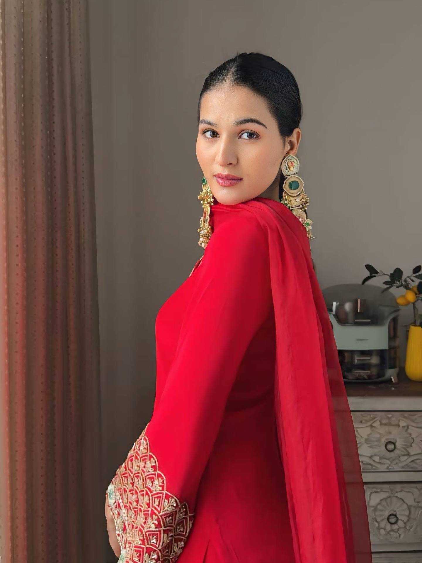 Ynf Faux Georgette KESH523 293 Suits & Dresses Wholesale Ladies Suits Dresses Party wear suits Manufacturer