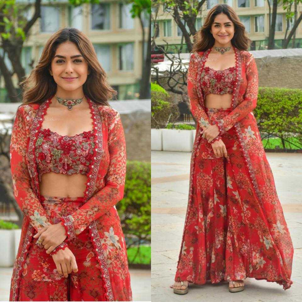 Ynf Faux Georgette RIN227 1126 Suits & Dresses Bollywood Collections Wholesale Ladies Suits Sharara Salwar Suits Indo Western Dresses Embroidery Suits MRUNAL THAKUR Manufacturer