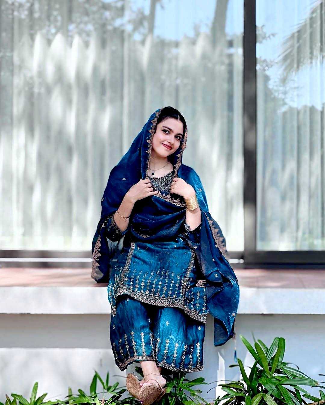Ynf FENDY KESH492 1382 Suits & Dresses Wedding Collections Festive Collections Wholesale Palazzo Suit Ladies Silk Suit Embroidered Suits Manufacturer
