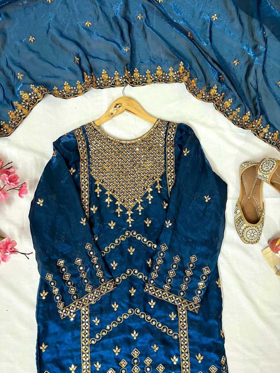 Ynf FENDY KESH492 1382 Suits & Dresses Wedding Collections Festive Collections Wholesale Palazzo Suit Ladies Silk Suit Embroidered Suits Manufacturer