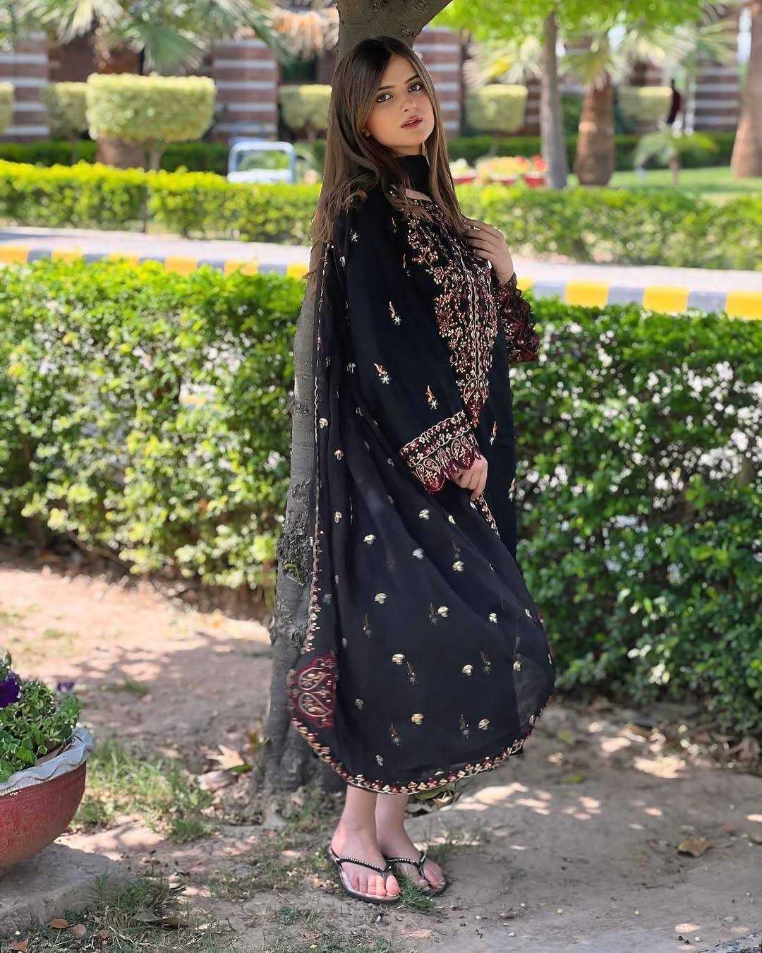 Ynf Georgette KESH492 1375 Suits & Dresses Wholesale Ladies Suits Dresses Designer dresses Manufacturer
