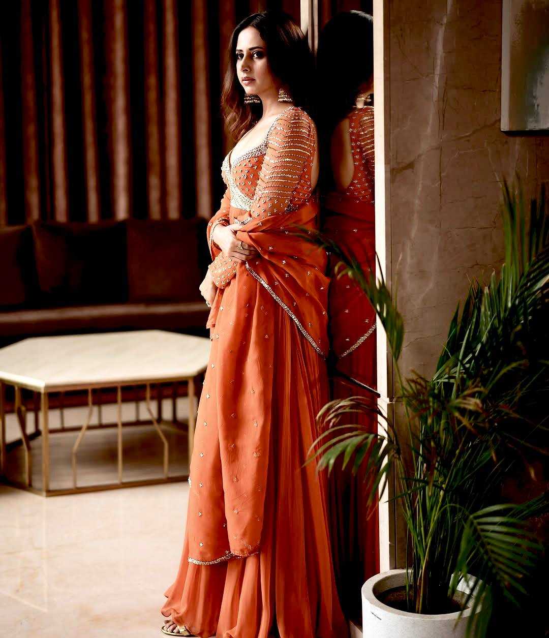 Ynf Georgette KESH492 208 Gowns Wholesale Embroidery Gowns Designer Gowns Gown With Dupatta Manufacturer