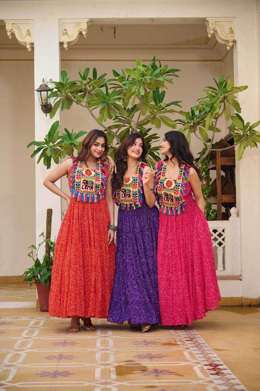 Ynf Georgette KESH498 114 Gowns Wholesale Embroidery Gowns Long Gowns Georgette Gown Manufacturer