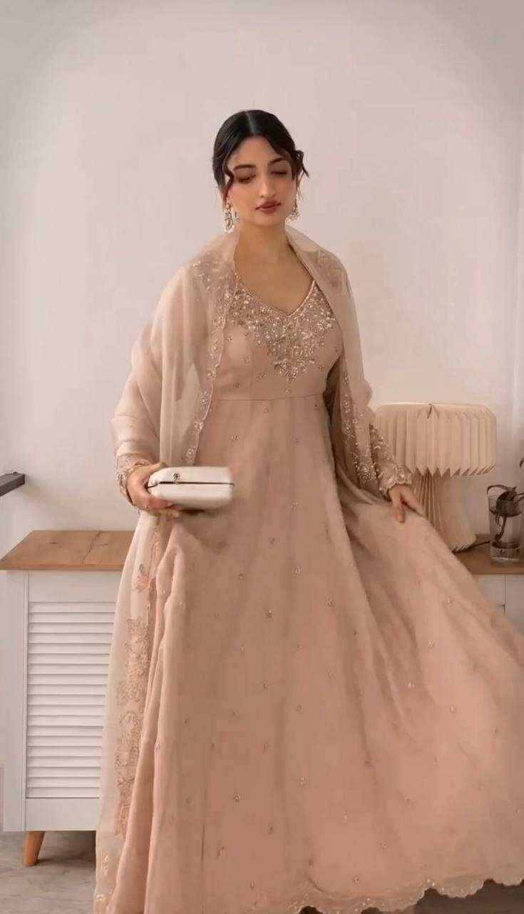 Ynf Georgette KESH499 419 Gowns Wholesale Embroidery Gowns Party Gowns Georgette Gown Manufacturer