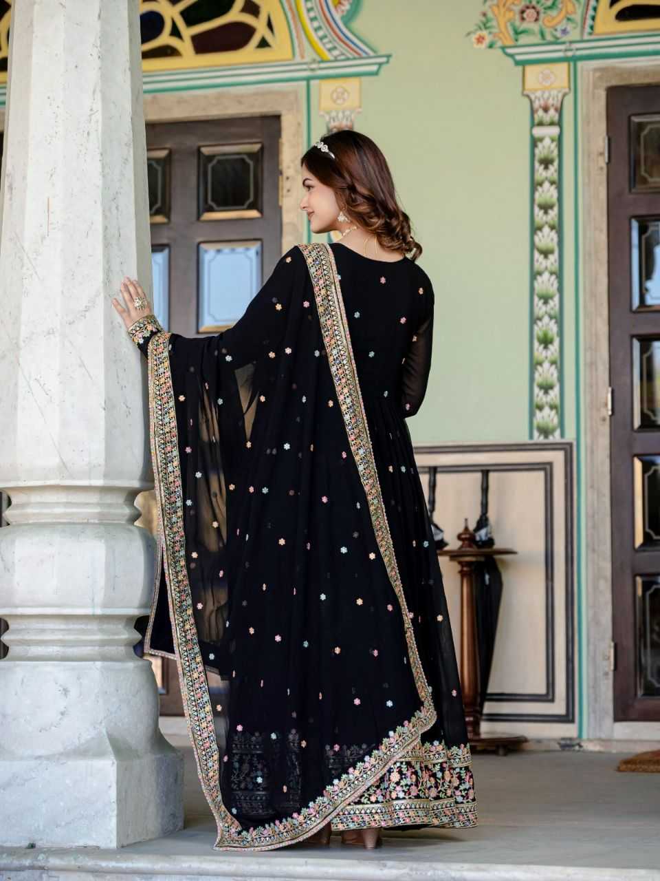 Ynf Georgette KESH507 1020 Gowns Wholesale Embroidery Gowns Georgette Gown Black Gown Manufacturer
