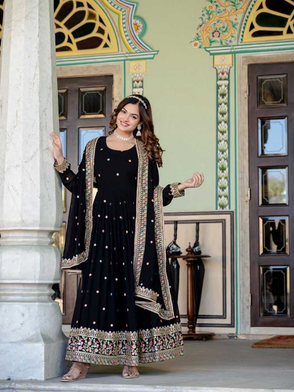 Ynf Georgette KESH507 1020 Gowns Wholesale Embroidery Gowns Georgette Gown Black Gown Manufacturer