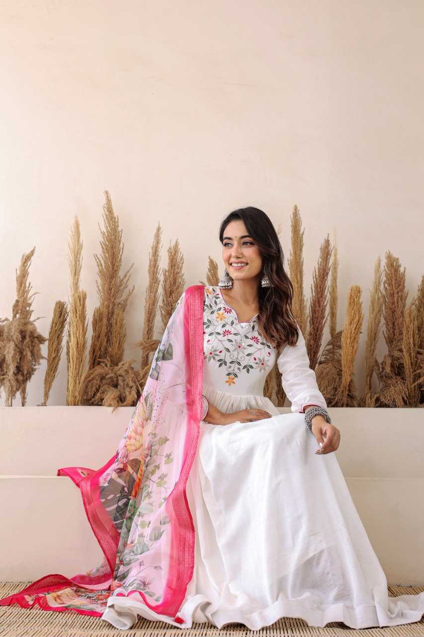 Ynf Georgette KESH507 LAILA Gowns Wholesale Anarkali Gown Long Gowns White Gown Manufacturer
