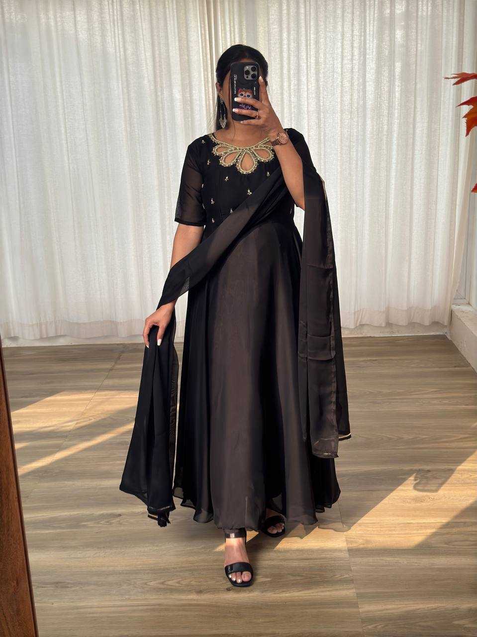 Ynf Georgette KESH513 440 Gowns Wholesale Fancy Gowns Party Wear Gowns Designer Gowns Manufacturer