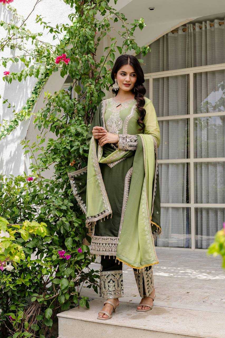 Ynf Georgette KESH533 5114 Suits & Dresses Wholesale Ladies Suits Kashmiri Suits Embroidery Suits Wedding Suits Manufacturer