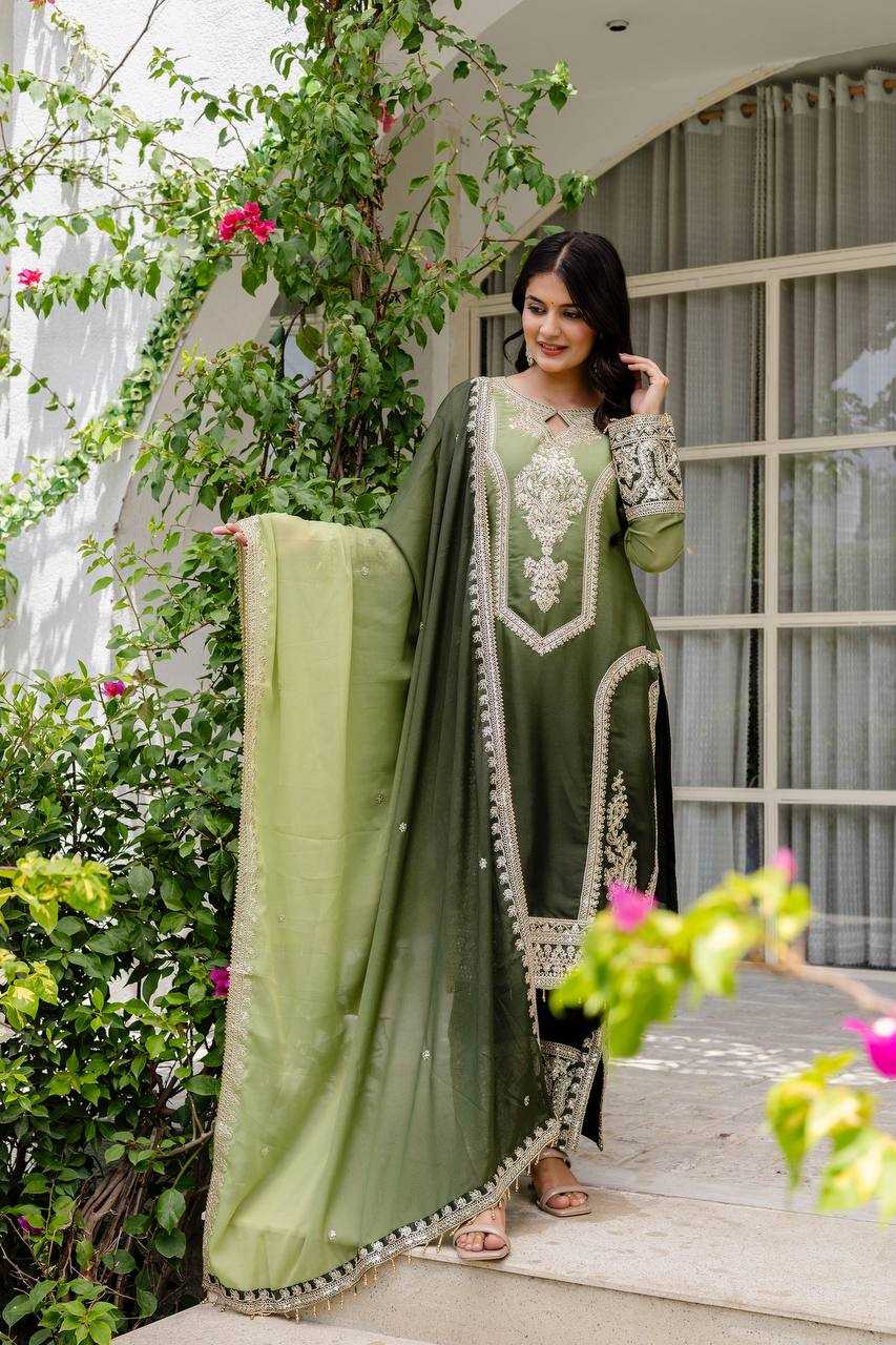 Ynf Georgette KESH533 5114 Suits & Dresses Wholesale Ladies Suits Kashmiri Suits Embroidery Suits Wedding Suits Manufacturer