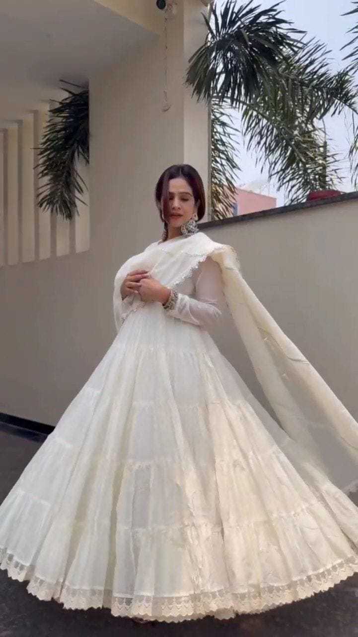 Ynf Georgette RIN157 2108 Gowns Festive Collections Plus Size Collections Wholesale Georgette Gown White Gown Onam Collections Manufacturer