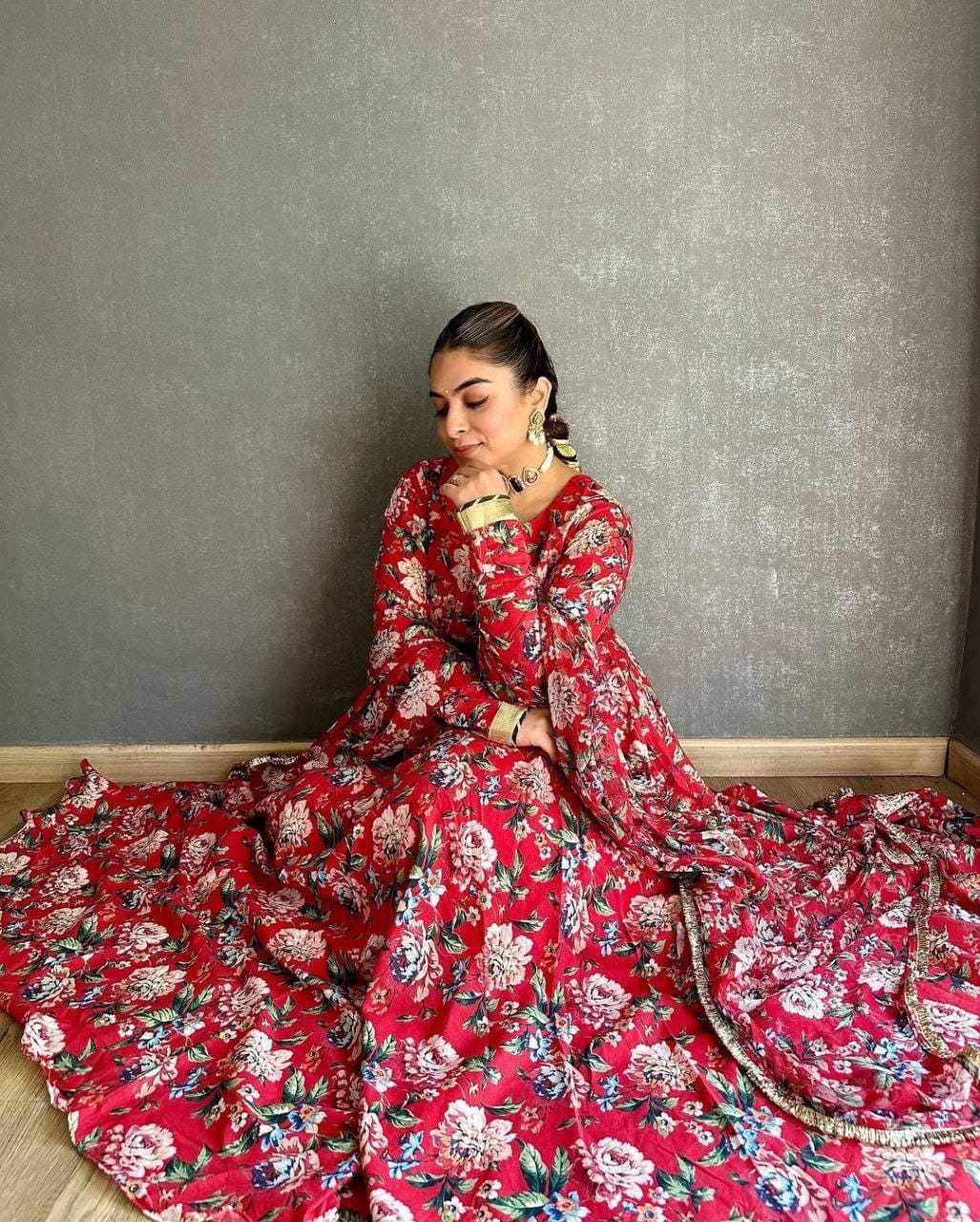 Ynf Georgette RIN157 212 Gowns Plus Size Collections Wholesale Printed Gowns Georgette Gown Red Gown Manufacturer