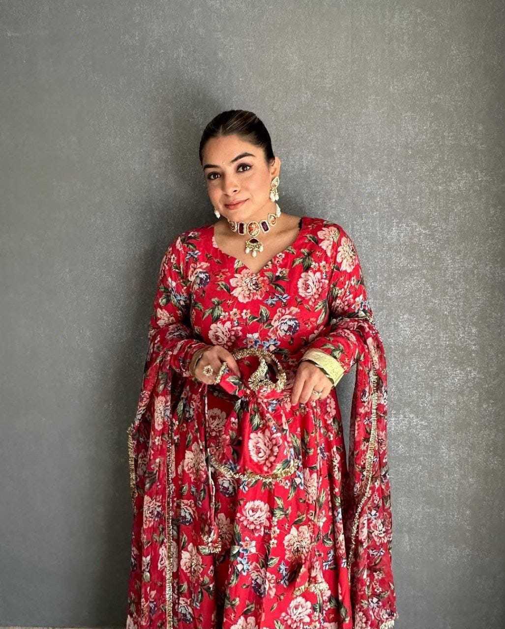 Ynf Georgette RIN157 212 Gowns Plus Size Collections Wholesale Printed Gowns Georgette Gown Red Gown Manufacturer