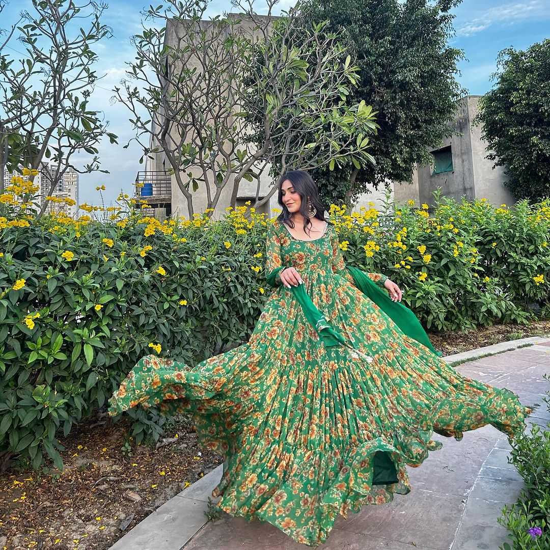 Ynf Georgette RIN197 4821 1101-A Suits & Dresses Wholesale Party wear suits Wedding Suits Designer Suits Manufacturer