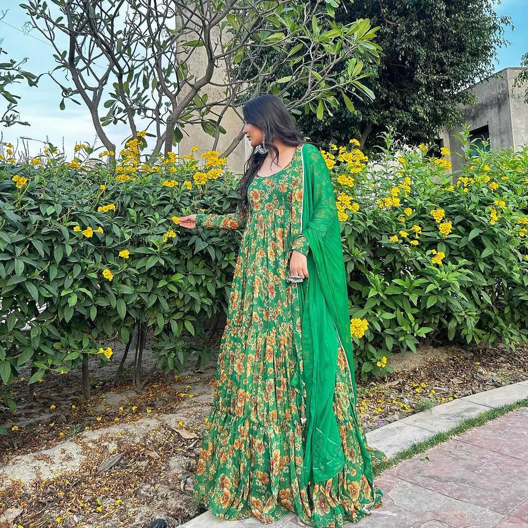 Ynf Georgette RIN197 4821 1101-A Suits & Dresses Wholesale Party wear suits Wedding Suits Designer Suits Manufacturer