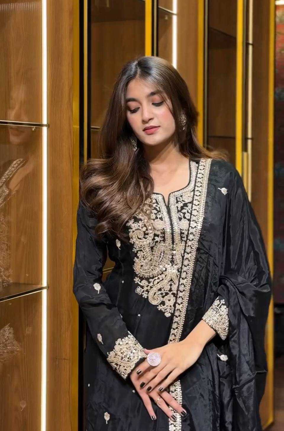 Ynf Heavy Chinnon Silk KESH523 271 Suits & Dresses Wedding Collections Festive Collections Wholesale Sharara Salwar Suits Embroidered Suits Wedding Outfits Manufacturer