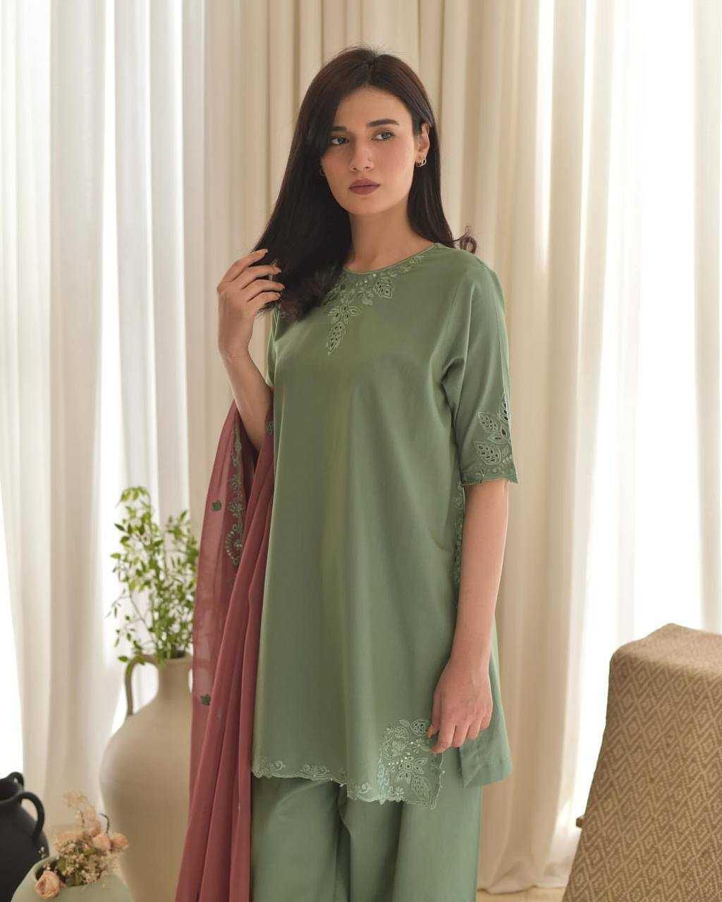 Ynf Heavy Crepe KESH523 275 Suits & Dresses Wedding Collections Festive Collections Wholesale Ladies Salwar Suits Designer Suits Embroidered Suits Manufacturer