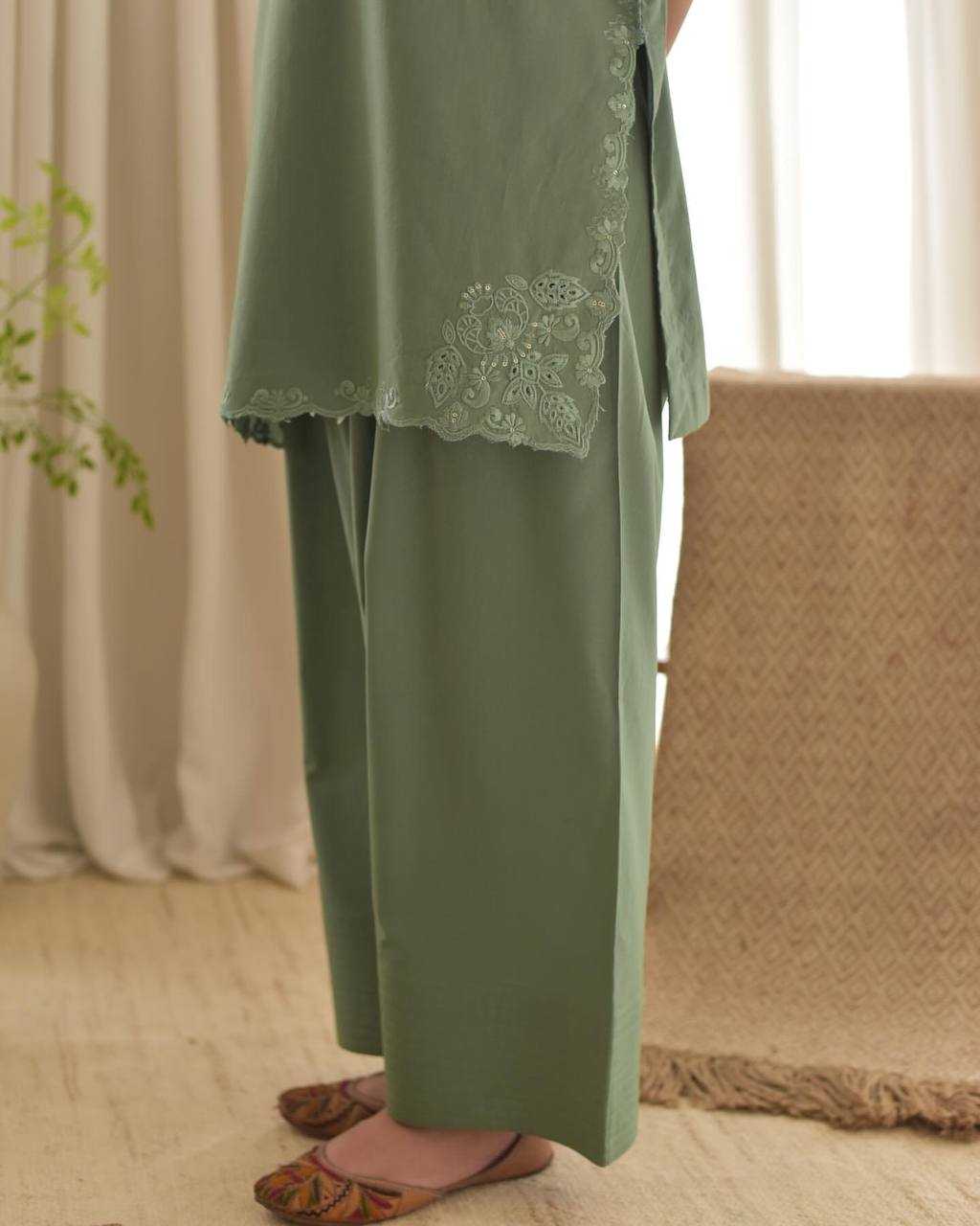 Ynf Heavy Crepe KESH523 275 Suits & Dresses Wedding Collections Festive Collections Wholesale Ladies Salwar Suits Designer Suits Embroidered Suits Manufacturer