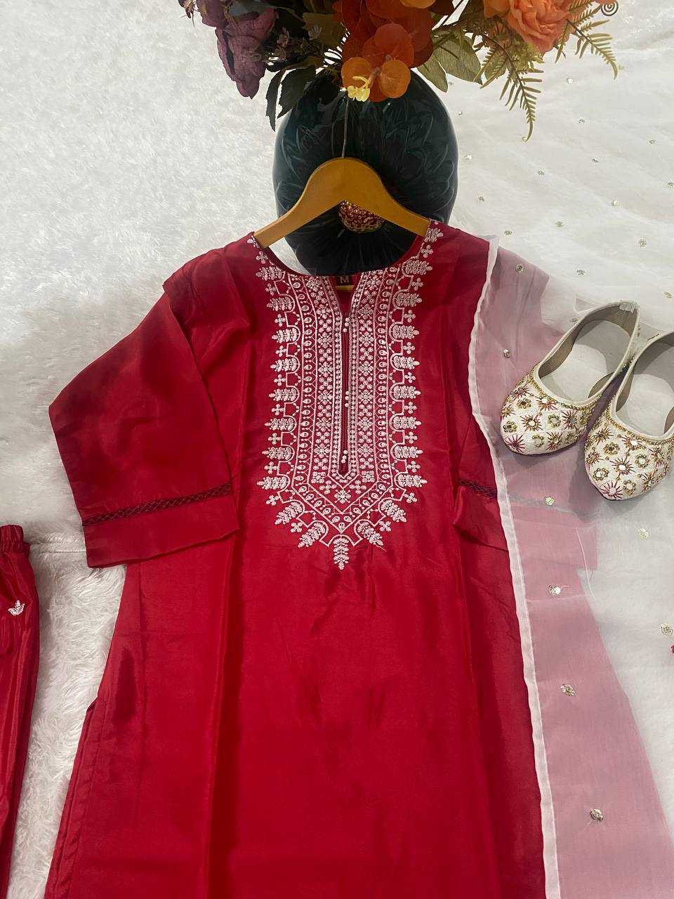 Ynf Heavy Crepe KESH526 102 Suits & Dresses Wedding Collections Festive Collections Wholesale Designer Suits Embroidered Suits Wedding Outfits Manufacturer