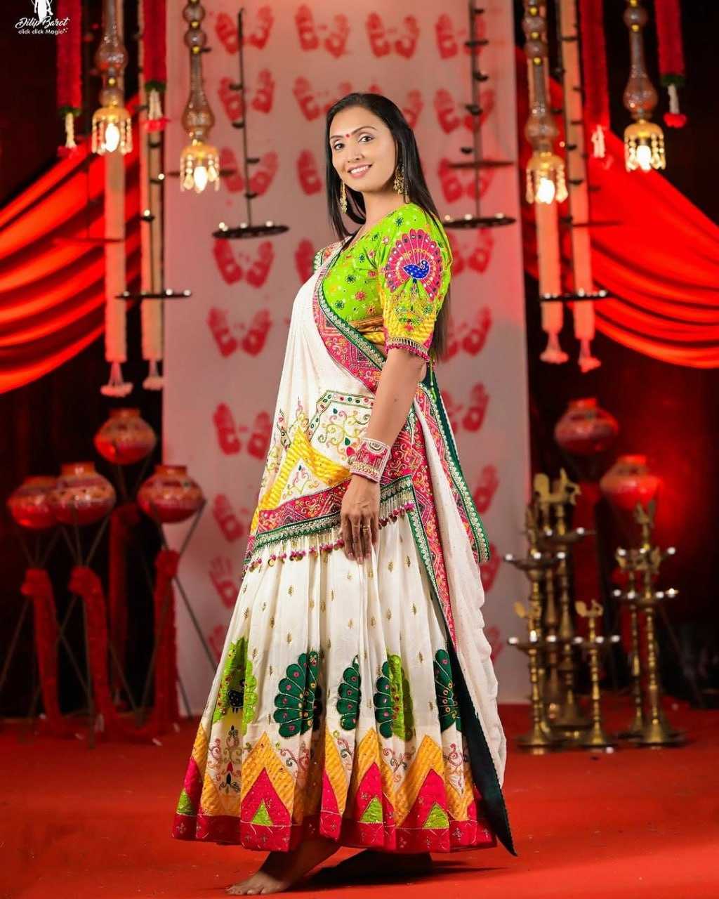 Ynf Heavy Maslin Cotton RIN207 1553 Festive Collections Wholesale Navratri Chaniya Choli Manufacturer
