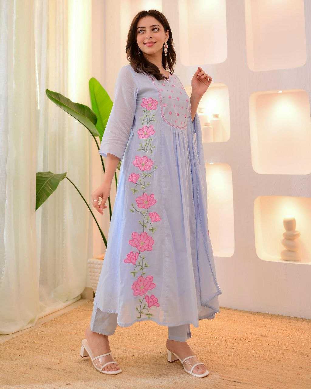 Ynf Heavy Parampara RIN217 330 Suits & Dresses Wedding Collections Festive Collections Wholesale Embroidery Suits Ladies Silk Suit Party Wear Dresses Manufacturer