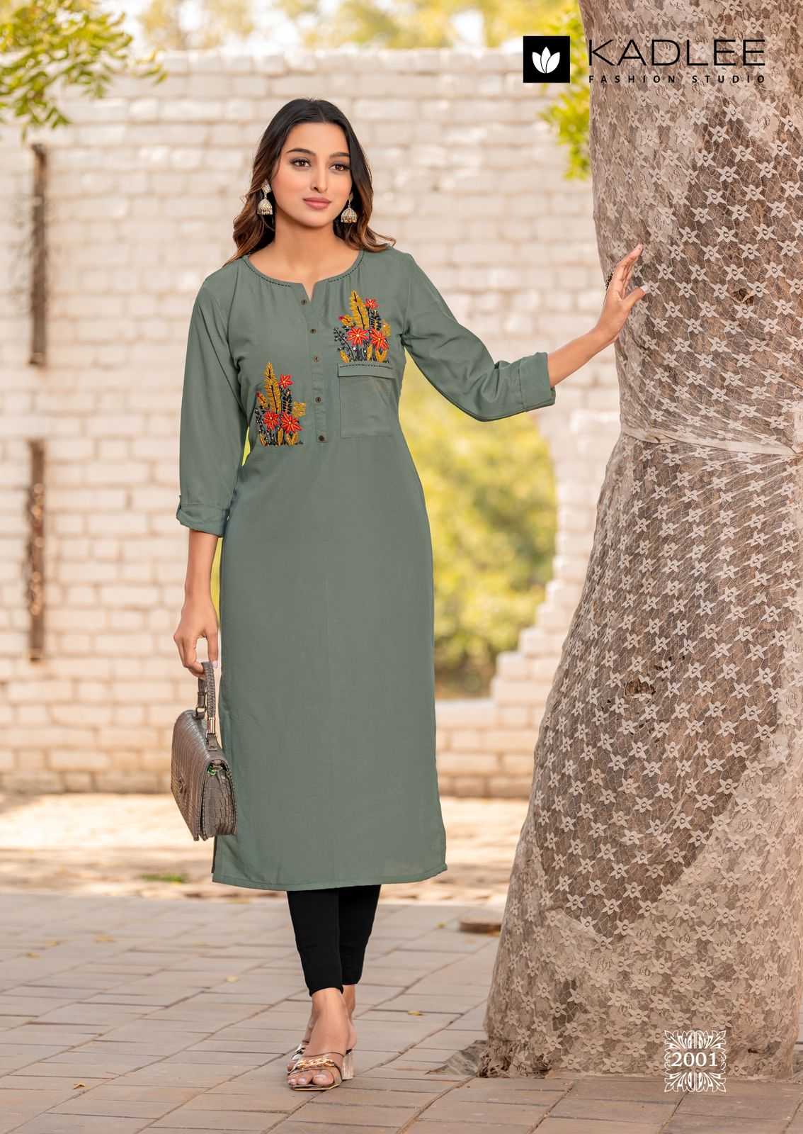 Ynf Heavy Rayon RIN190 KADLEE-SUMER Setwise Collections Wholesale Kurtis Catalogs Manufacturer