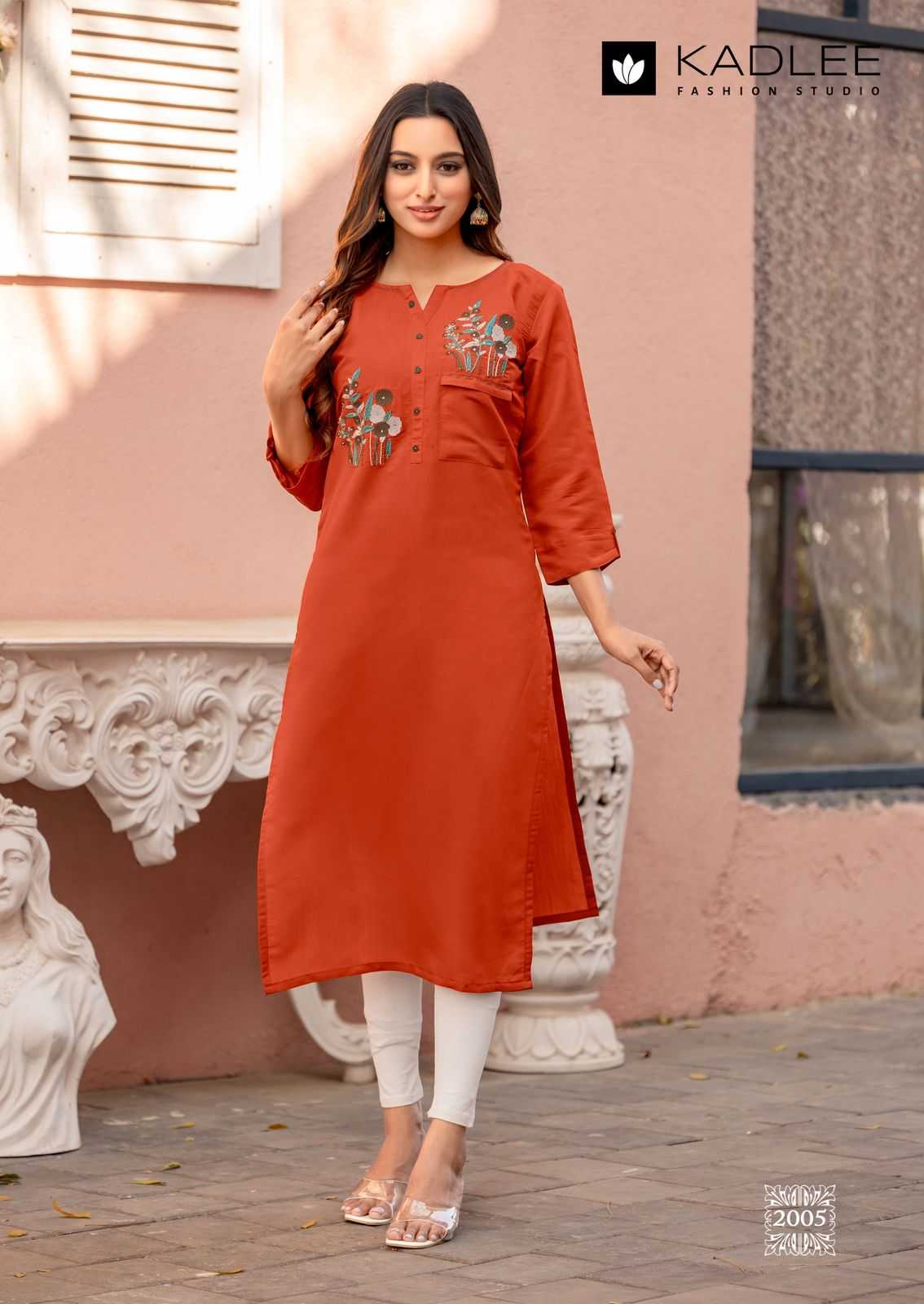 Ynf Heavy Rayon RIN190 KADLEE-SUMER Setwise Collections Wholesale Kurtis Catalogs Manufacturer