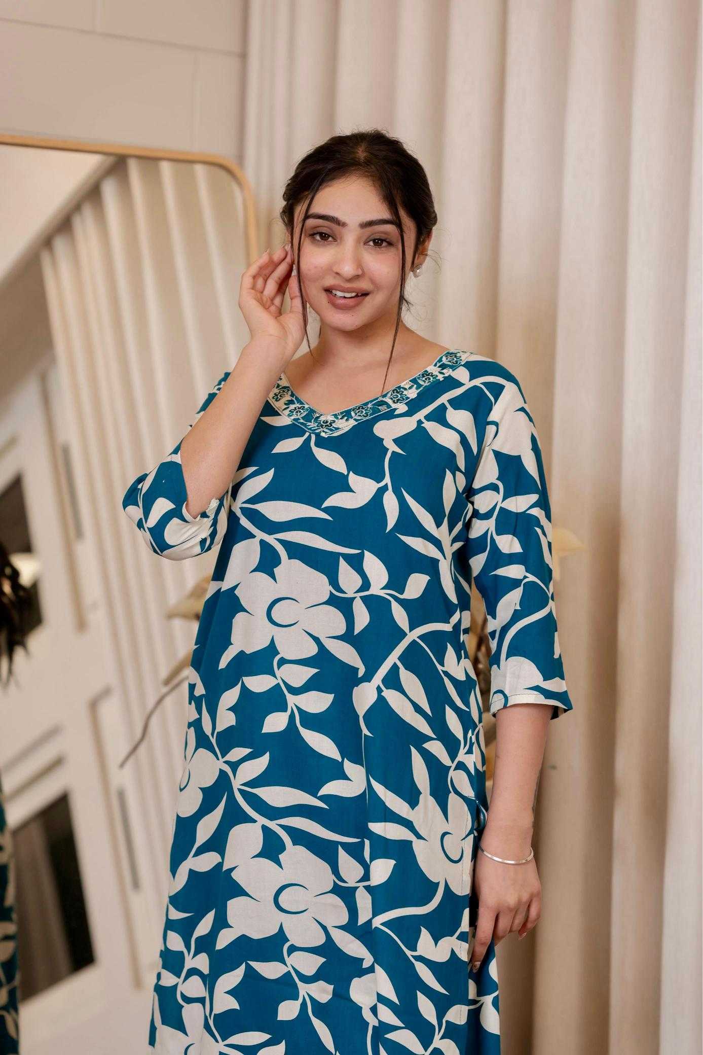 Ynf Heavy Rayon RIN190 KANCHI Setwise Collections Wholesale Kurtis Catalogs Manufacturer