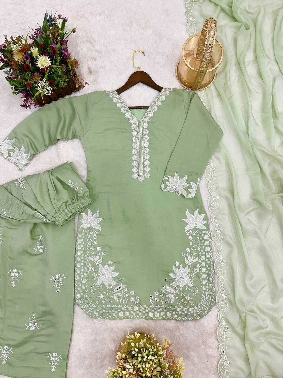 Ynf Heavy Roman Silk KESH159 1703 Suits & Dresses Wholesale Embroidery Suits Ladies Salwar Suits Manufacturer