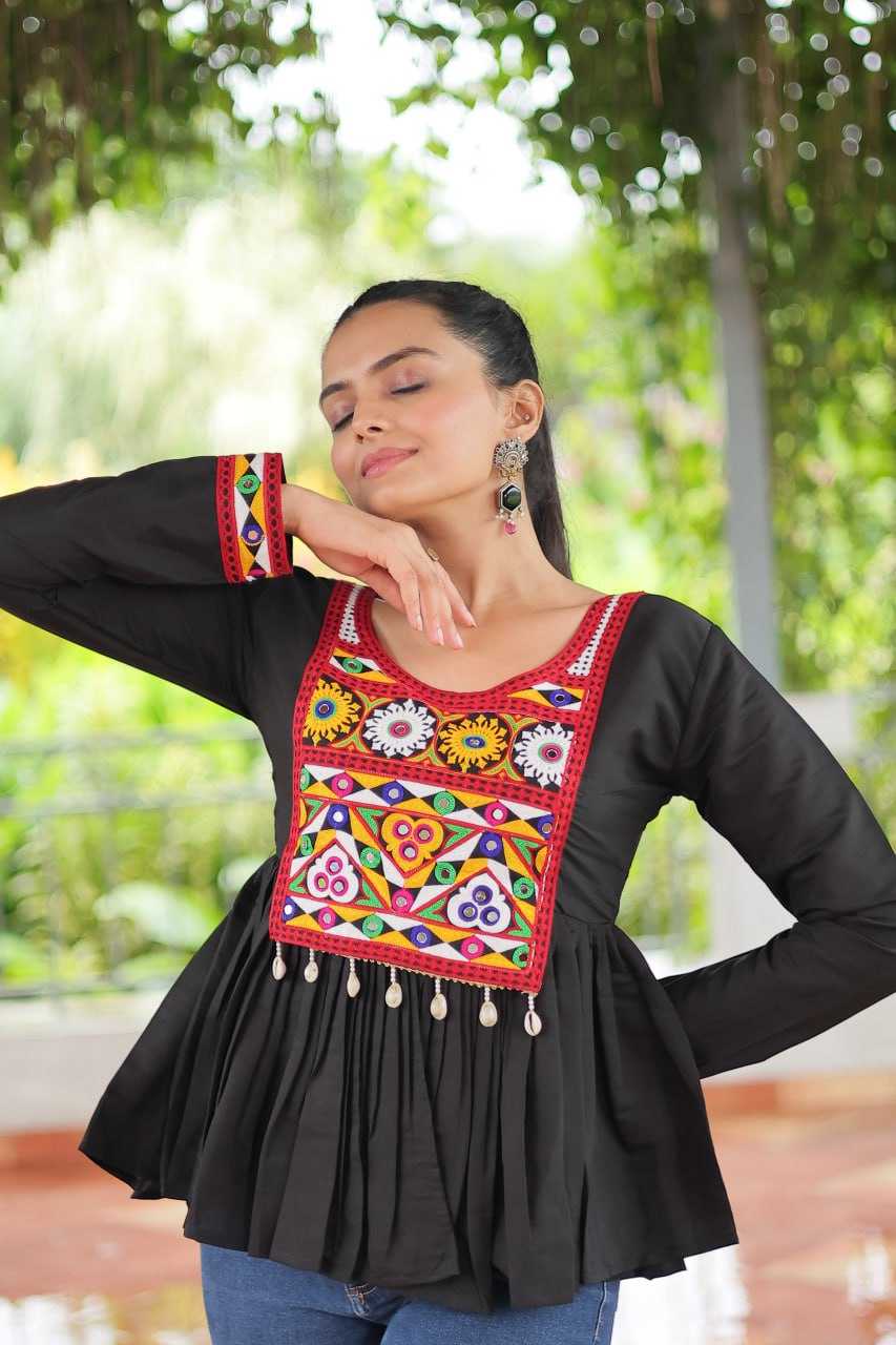 Ynf Heavy Roman Silk KESH491 9254 Kurti Wholesale Short Kurtis Fancy Kurti Embroidered Kurtis Manufacturer