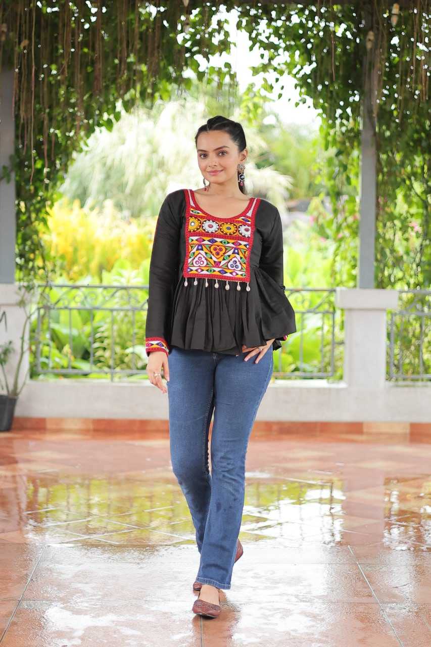Ynf Heavy Roman Silk KESH491 9254 Kurti Wholesale Short Kurtis Fancy Kurti Embroidered Kurtis Manufacturer