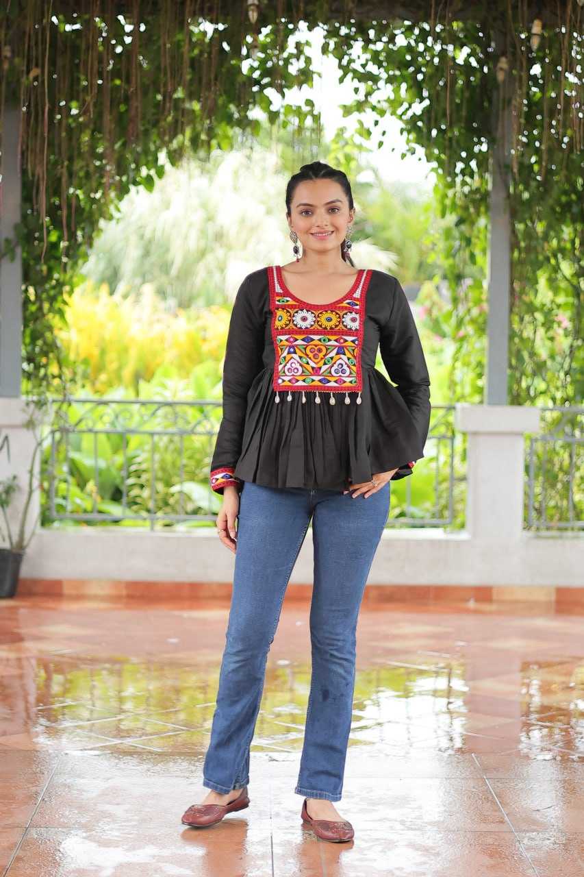 Ynf Heavy Roman Silk KESH491 9254 Kurti Wholesale Short Kurtis Fancy Kurti Embroidered Kurtis Manufacturer