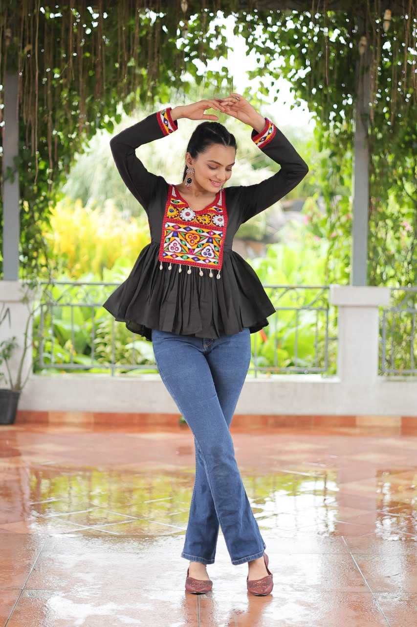Ynf Heavy Roman Silk KESH491 9254 Kurti Wholesale Short Kurtis Fancy Kurti Embroidered Kurtis Manufacturer