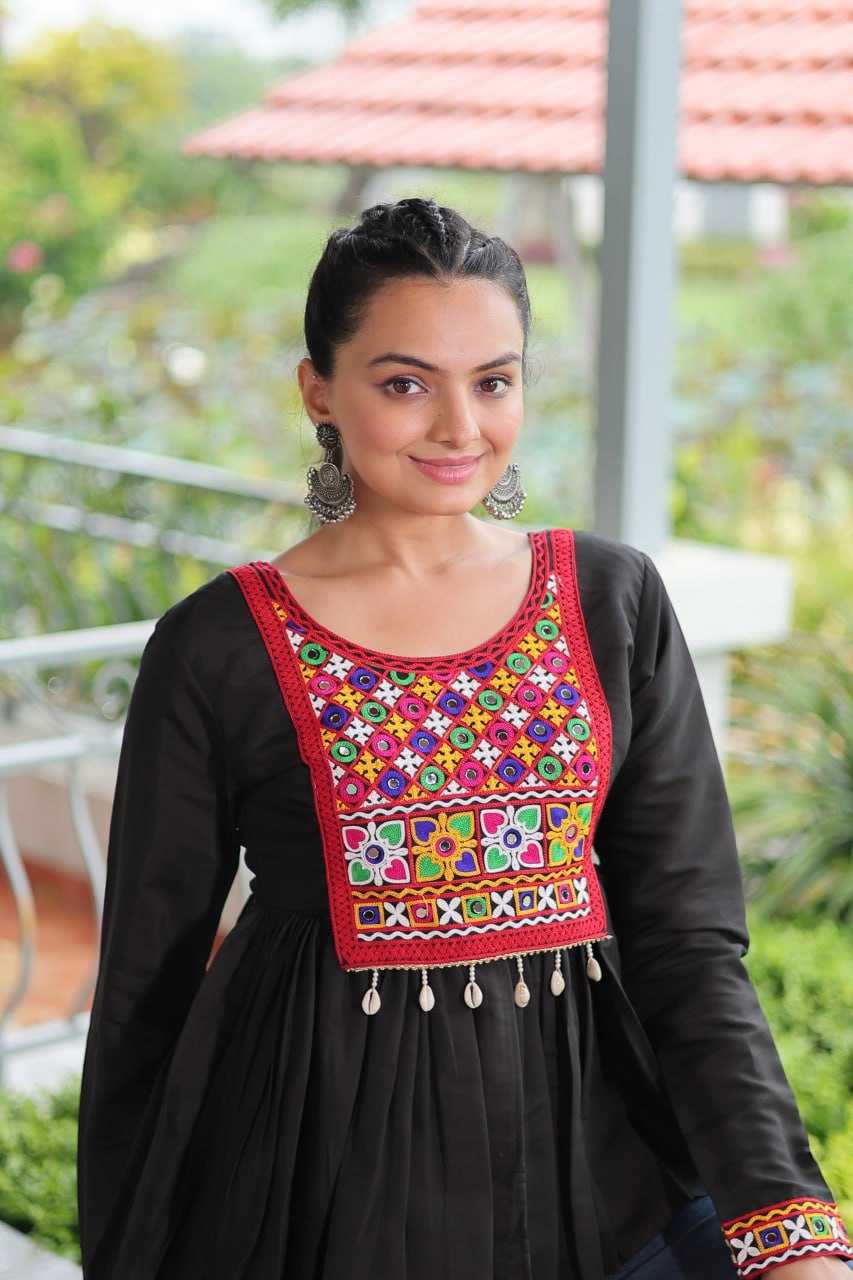 Ynf Heavy Roman Silk KESH491 9254 Kurti Wholesale Short Kurtis Fancy Kurti Embroidered Kurtis Manufacturer