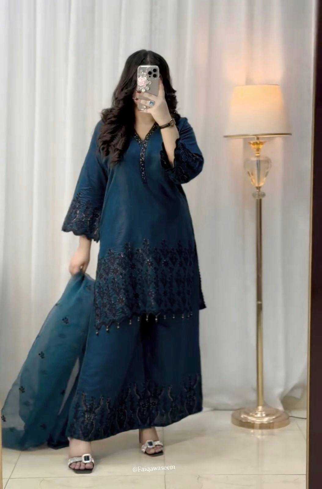 Ynf Heavy Roman Silk KESH492 1378 Suits & Dresses Wholesale Embroidery Suits Ladies Silk Suit Silk Suits Manufacturer